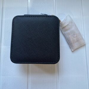 NORDSTROM SQUARE JEWELRY TRAVEL CASE